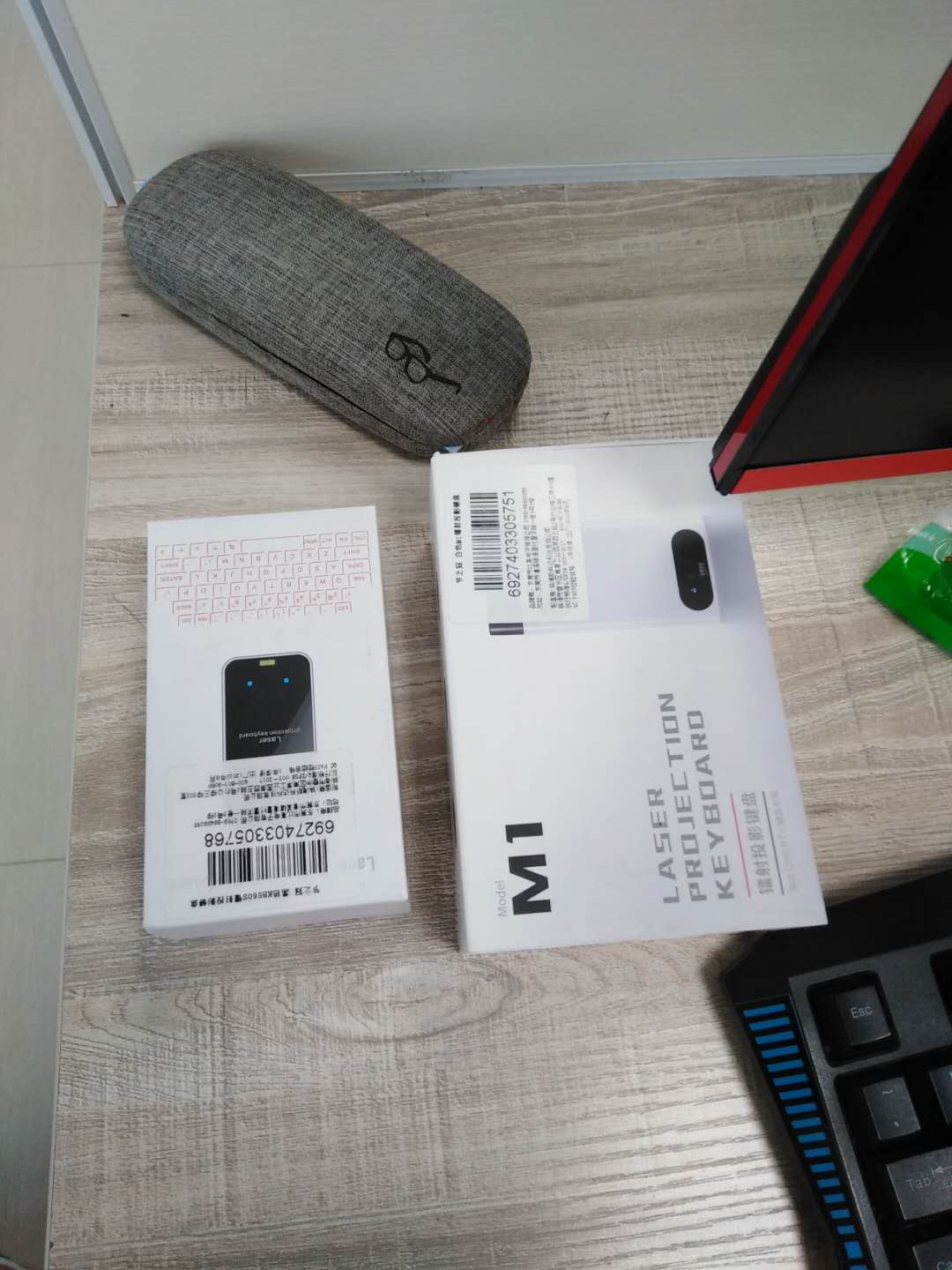 Virtual Laser Keyboard Bluetooth Wireless Projector Phone Keyboard For Computer Pad Laptop With Mouse Function